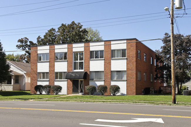 2501-2507 S Big Bend Blvd in Maplewood, MO - Building Photo - Building Photo