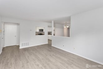 3231 Sayre Dr in Princeton, NJ - Building Photo - Building Photo