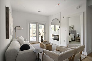 100 Bennington St, Unit 3 in Boston, MA - Building Photo