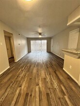 2100 Winrock Blvd in Houston, TX - Building Photo - Building Photo