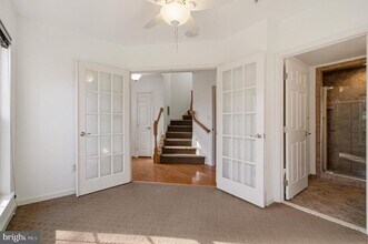 9421 Aston Villa in Ellicott City, MD - Building Photo - Building Photo