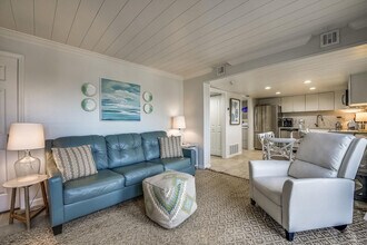 23223 Front Beach Rd in Panama City Beach, FL - Building Photo - Building Photo