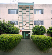 2330 Blake St in Berkeley, CA - Foto de edificio - Building Photo