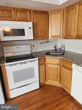 5004 Tracy Ct in Voorhees Township, NJ - Building Photo - Building Photo