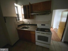 1902 S 7th St in Philadelphia, PA - Building Photo - Building Photo