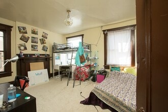 2136-2138 Summit St in Columbus, OH - Foto de edificio - Building Photo