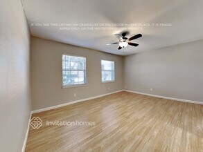 502 Ivy Way in Garland, TX - Foto de edificio - Building Photo