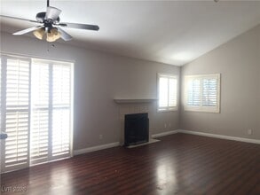 229 Coconut Grove Ct in Las Vegas, NV - Building Photo - Building Photo