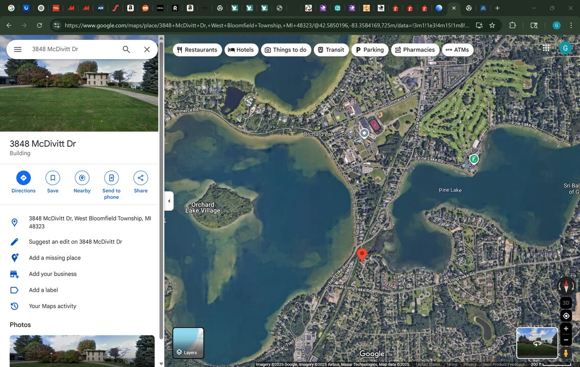 3848 McDivitt Dr in West Bloomfield, MI - Building Photo