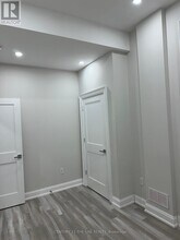 201A McIntosh St in Toronto, ON - Building Photo - Building Photo