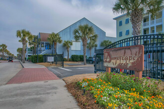 Dunescape Villas in Isle Of Palms, SC - Building Photo - Building Photo