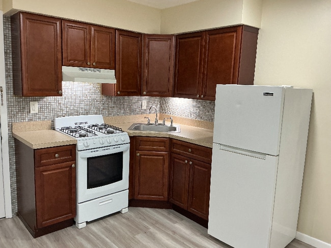 22 Rutgers St in Belleville, NJ - Foto de edificio - Building Photo