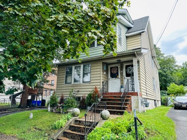 property at 53 Walnut St