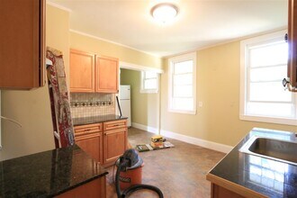 21 Park St, Unit 3 in Somerville, MA - Building Photo - Building Photo
