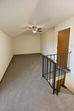 Fair Oaks in Lincoln, NE - Foto de edificio - Building Photo