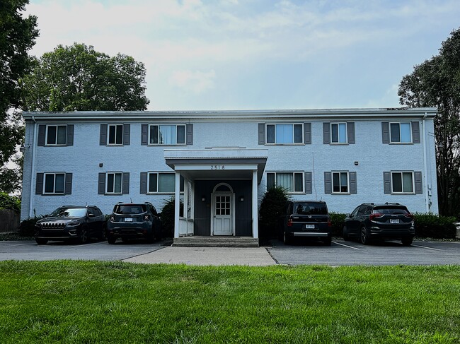 MOORMAN PLACE APARTMENTS in Cincinnati, OH - Building Photo - Building Photo