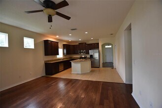 708 Lake Tarpon Way in Groveland, FL - Building Photo - Building Photo