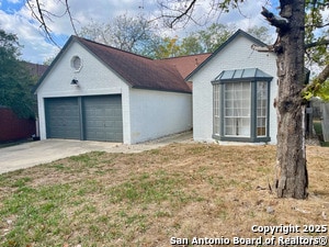 7727 Broken Arrow in Converse, TX - Building Photo - Building Photo