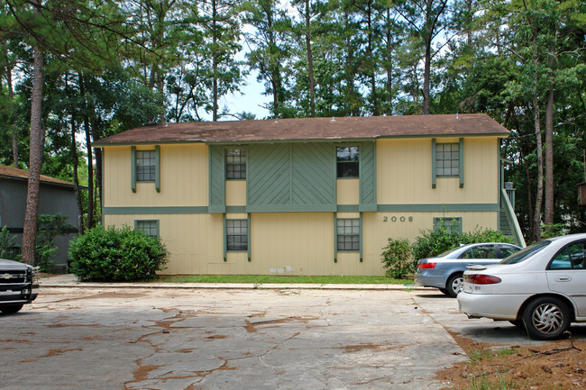 2008 Bradford Ct in Tallahassee, FL - Building Photo - Building Photo