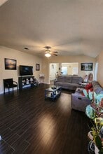 103 Frio River Trail, Unit #3 in Hutto, TX - Building Photo - Building Photo