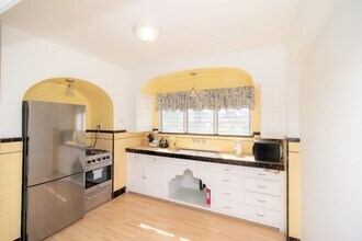 1454 Pacific St in Redlands, CA - Building Photo - Building Photo
