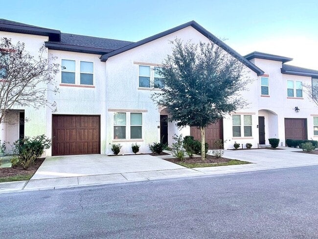 995 Airport Rd in Destin, FL - Building Photo - Building Photo
