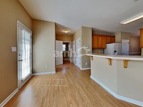 4070 Gunsmith Ct in Jamestown, NC - Building Photo - Building Photo