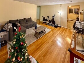 54 Colborne Rd, Unit #1 in Boston, MA - Building Photo - Building Photo