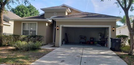 1115 Fennel Green Dr in Seffner, FL - Building Photo - Building Photo