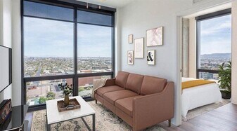 Joy on 4th in Phoenix, AZ - Building Photo