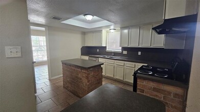 23007 Briarcreek Blvd in Spring, TX - Building Photo - Building Photo