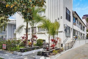 Gale Drive Luxury Investments Group LLC in Beverly Hills, CA - Building Photo
