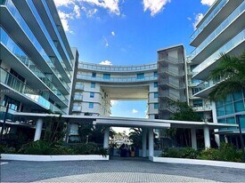6620 Indian Creek Dr in Miami Beach, FL - Building Photo