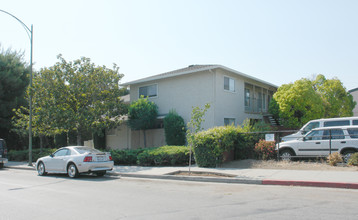 956 Paula St in San Jose, CA - Building Photo - Building Photo