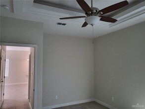 16 French Ave in Edinburg, TX - Building Photo - Building Photo