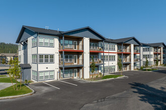 Redband Apartments in Spokane, WA - Foto de edificio - Building Photo