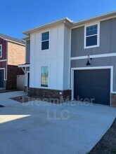 913 Riva Pkwy in Norman, OK - Building Photo - Building Photo