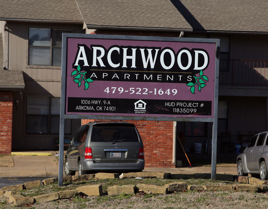 Archwood Apartments in Arkoma, OK - Building Photo