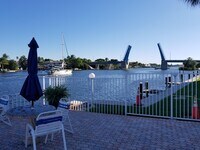 638 Snug Harbor Dr photo'