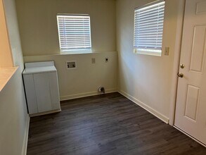 513 E 14th St in Lumberton, NC - Building Photo - Building Photo