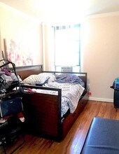 230 E 7th St-Unit -5-C in New York, NY - Building Photo - Building Photo