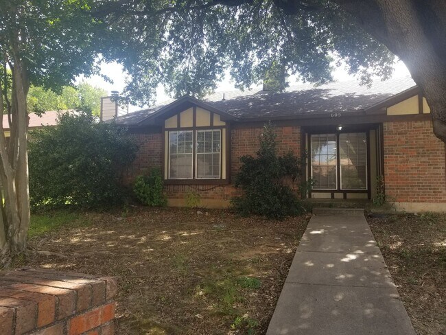 property at 605 Lost Springs Ct