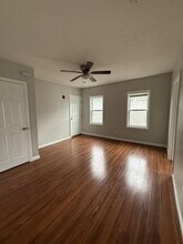 297-301 Flint St in Fall River, MA - Foto de edificio - Building Photo