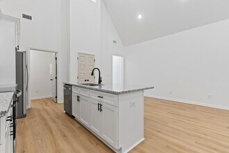 116 Summer St in Opelika, AL - Building Photo - Building Photo