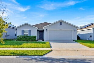3815 Whitney Wy in Haines City, FL - Building Photo