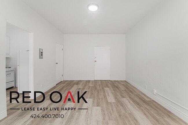 354 E Cypress Ave in Burbank, CA - Building Photo - Building Photo