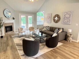 182 Aquinnah Dr in Pooler, GA - Building Photo