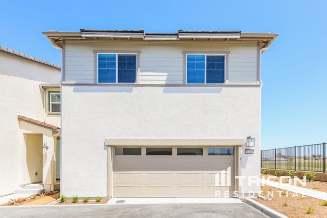 property at 28107 Rosetta St