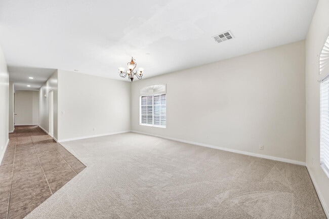 15749 W Ventura St in Surprise, AZ - Building Photo - Building Photo