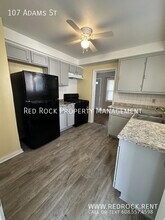 107 Adams St in Beloit, WI - Building Photo - Building Photo